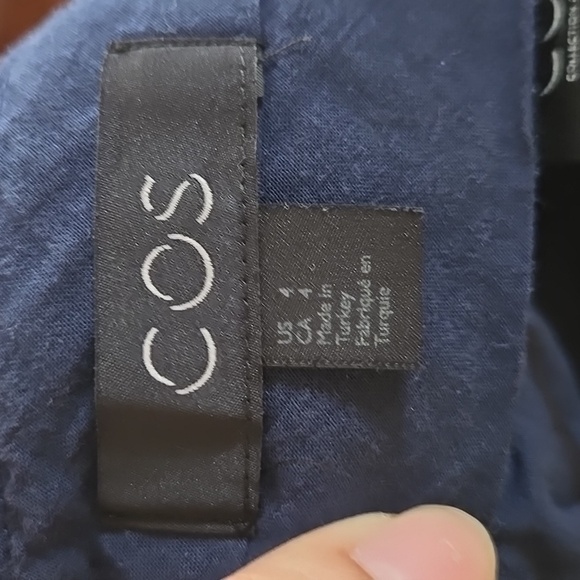 COS Wide-Leg Trousers in navy - Picture 3 of 4